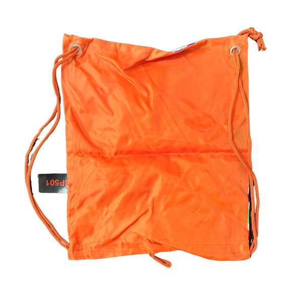 New Chevron Patterned Drawstring Bag/Backpack - Picture 2 of 2